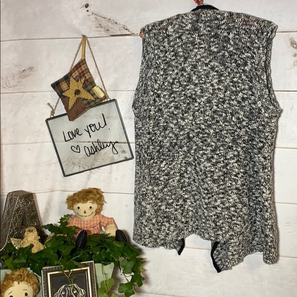 Jones New York; Gray; Sweater Vest Cardigan; L - Picture 5 of 7